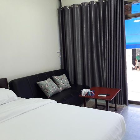 Chinn House Karon Luaran gambar