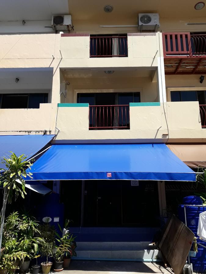 Chinn House Karon Luaran gambar